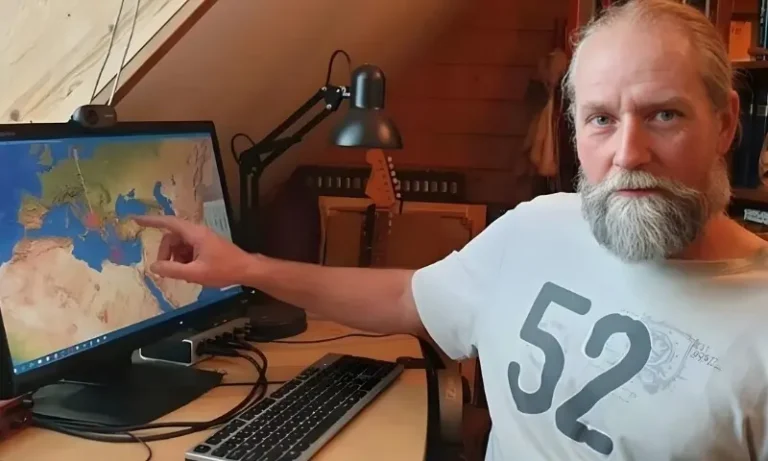 08103610ہالینڈ کے ماہر نے زلزلے کے حوالے سے نیا انتباہ جاری کر دیا4986f36