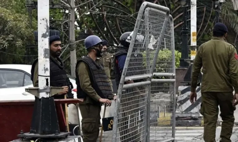 08163920bراولپنڈی میں سیکیورٹی خدشات، دفعہ 144 میں توسیعf08feb