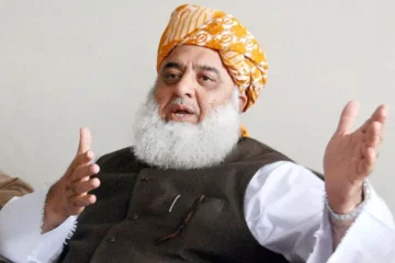 سرحدیں بند، دہشت گرد آزاد؟ فضل الرحمان نے خارجہ پالیسی پر سوال اٹھا دیا