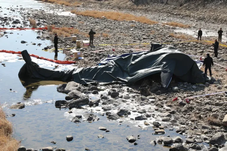 09110125جنوبی کوریا: تربیتی پرواز کے دوران ہیلی کاپٹر حادثہ، دو اہلکار ہلاک184b33d