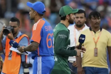 پاکستان اور بھارت کا میچ شائقین کے لیے مہنگائی کا سبب بن گیا