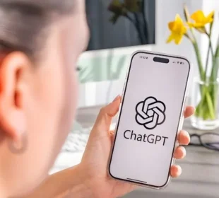 چیٹ جی پی ٹی میں اشتہارات کا منصوبہ، کیا آپ کی نجی باتیں نشانے پر؟
