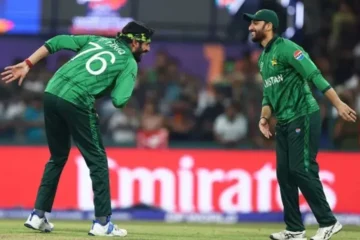 فخر زمان اور خواجہ نافع ممکنہ انٹری: پاکستان کی بیٹنگ لائن میں ہلچل! 3 فخر زمان اور خواجہ نافع ممکنہ انٹری: پاکستان کی بیٹنگ لائن میں ہلچل!