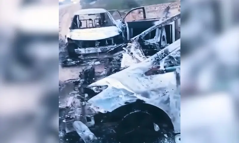 سی پیک روٹ پر فائرنگ، سرکاری گاڑیوں کو آگ لگا دی گئی