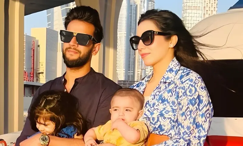 سابق اہلیہ کی واٹس ایپ چیٹس سے دھماکہ: عماد وسیم پر سنگین الزامات 1 سابق اہلیہ کی واٹس ایپ چیٹس سے دھماکہ: عماد وسیم پر سنگین الزامات