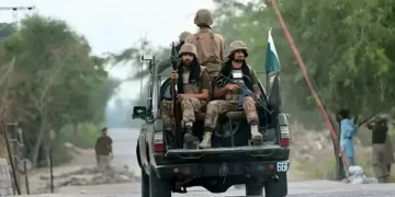 خودکش حملہ آور سمیت پانچ دہشتگرد ہلاک، اسلحہ اور بارودی مواد برآمد