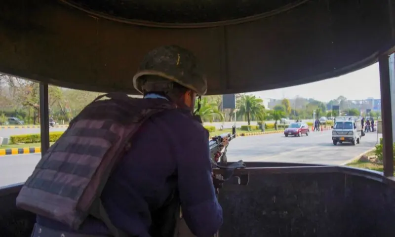 راولپنڈی میں سنیپ چیکنگ اور اضافی نفری تعینات، شہر بھر میں سخت نگرانی