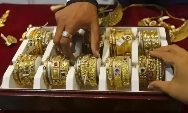 28153خطے میں کشیدگی، سونے کی قیمت میں بڑا اضافہ419d4b91ef