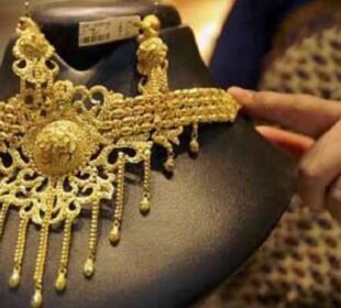 سونا پھر آگ بگولا! قیمتیں نئی بلندی پر پہنچ گئیں 8 سونا پھر آگ بگولا! قیمتیں نئی بلندی پر پہنچ گئیں