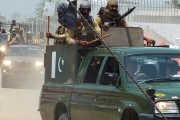 باجوڑ: چیک پوسٹ پر حملہ ناکام، 12 دہشتگرد ہلاک، 11 اہلکار شہید