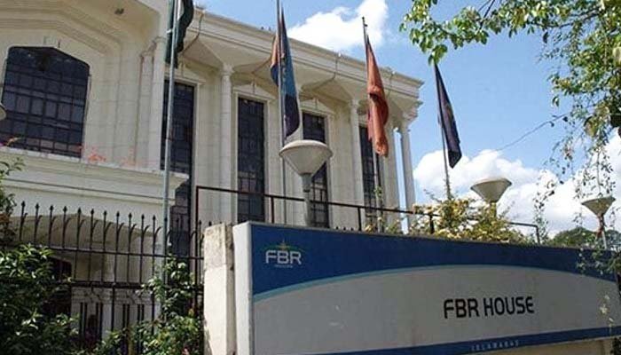 ایف بی آر: دکانوں، ہوٹلوں اور دیگر کاروباروں کو ٹیکس نظام سے جوڑنا لازمی قرار