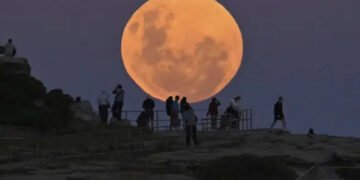 پاکستان سمیت دنیا کے مختلف حصوں میں 3 مارچ کو مکمل چاند گرہن