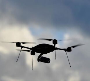 پاکستان میں ڈرون اڑانے پر پابندی عائد، سکیورٹی ہائی الرٹ