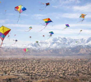 کوئٹہ میں بسنت کا آغاز، آسمان رنگ برنگی پتنگوں سے سج گیا