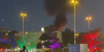 دبئی اور ریاض میں امریکی مراکز پر مبینہ ڈرون حملے