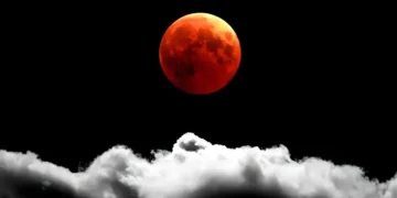 سال 2026 کا پہلا مکمل چاند گرہن عوام کے لیے حیرت انگیز منظر