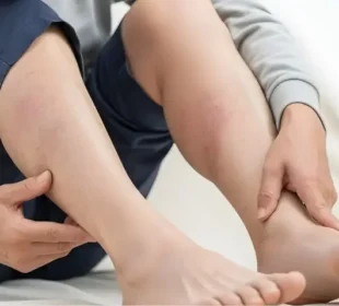 پیر بتائیں ذیابیطس کی کہانی: یہ 7 علامات نظر انداز نہ کریں