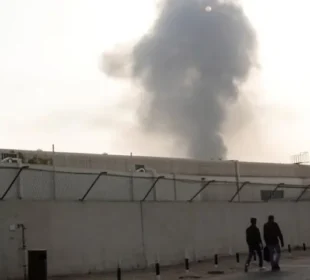 دبئی ایئرپورٹ کے قریب ڈرون واقعہ، پروازیں عارضی طور پر معطل