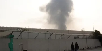 دبئی ایئرپورٹ کے قریب ڈرون واقعہ، پروازیں عارضی طور پر معطل