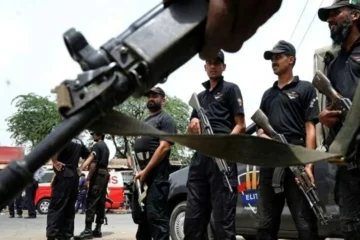 کراچی میں سی ٹی ڈی کی بڑی کارروائی، چار دہشت گرد ہلاک 2 کراچی میں سی ٹی ڈی کی بڑی کارروائی، چار دہشت گرد ہلاک