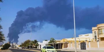 متحدہ عرب امارات میں میزائل حملے کے دوران ایک پاکستانی شہری جاں بحق 18 متحدہ عرب امارات میں میزائل حملے کے دوران ایک پاکستانی شہری جاں بحق