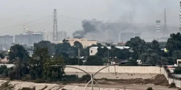 بغداد: امریکی سفارتخانے پر ڈرون اور راکٹ حملہ، سکیورٹی کی کشیدگی میں اضافہ 17 بغداد: امریکی سفارتخانے پر ڈرون اور راکٹ حملہ، سکیورٹی کی کشیدگی میں اضافہ