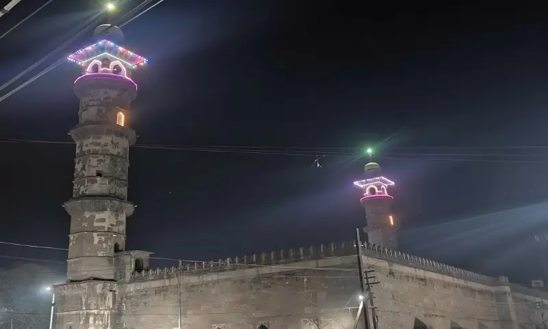 برہان پور کی تاریخی روایت: رمضان میں افطار کی روشنی 1 برہان پور کی تاریخی روایت: رمضان میں افطار کی روشنی