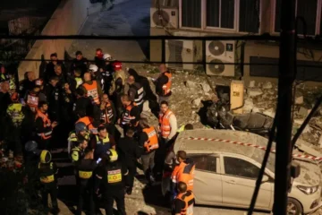 تل ابیب میں دھماکے، ایران نے حملوں کی نئی لہر شروع کر دی