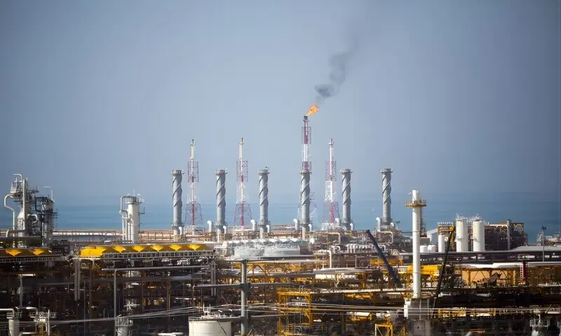 جنوبی پارس گیس فیلڈ پر مبینہ حملے کے بعد توانائی مارکیٹ میں ہلچل