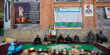 مقبوضہ کشمیر میں ایران کے لیے امدادی مہم، شہریوں کی بھرپور شرکت