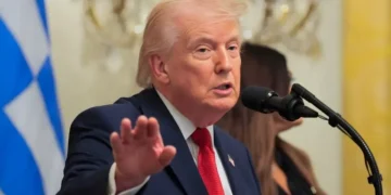 ٹرمپ نے ایران پر ممکنہ حملے 10 روز کے لیے مؤخر کر دیے