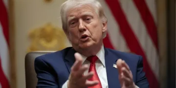 پاکستان کے پرچم بردار ٹینکرز کو ایران کی جانب سے اجازت، امریکی صدر کا ردعمل