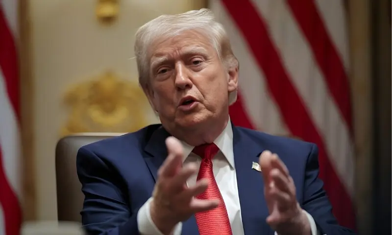 پاکستان کے پرچم بردار ٹینکرز کو ایران کی جانب سے اجازت، امریکی صدر کا ردعمل