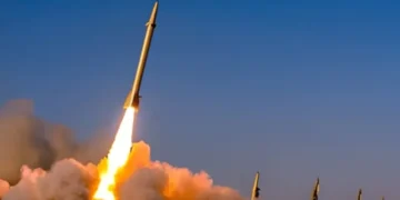 ایران نے “آپریشن وعدہ صادق 4” کے تحت امریکہ اور اسرائیل کے اہداف پر حملے کا دعویٰ کیا