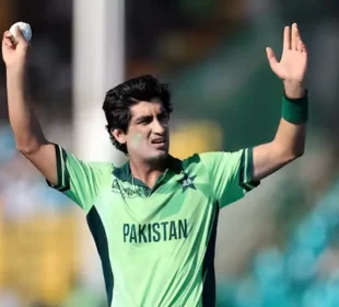 نسیم شاہ سوشل میڈیا تنازع میں گھر گئے، پاکستان کرکٹ بورڈ کا شوکاز نوٹس 6 نسیم شاہ سوشل میڈیا تنازع میں گھر گئے، پاکستان کرکٹ بورڈ کا شوکاز نوٹس