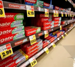 ’کِڈز‘ لیبل نے والدین کو دھوکہ دیا؟ عدالت میں کولگیٹ کو چیلنج