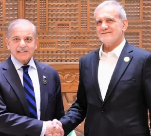 وزیراعظم شہباز شریف اور مسعود پزشکیان کے درمیان اہم ٹیلیفونک رابطہ 1 وزیراعظم شہباز شریف اور مسعود پزشکیان کے درمیان اہم ٹیلیفونک رابطہ