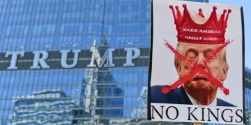 امریکہ میں صدر ٹرمپ کی پالیسیوں کے خلاف وسیع احتجاجی مظاہرے