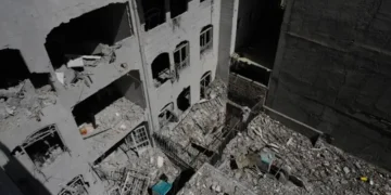 اسرائیل کے ایران پر بڑے پیمانے پر حملے، 1000 سے زائد مقامات نشانہ