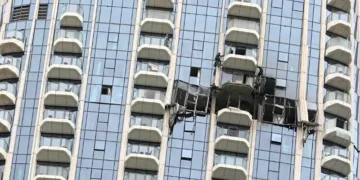 ڈرون اور میزائل حملوں کی تصاویر پر 70 برطانوی شہری حراست میں