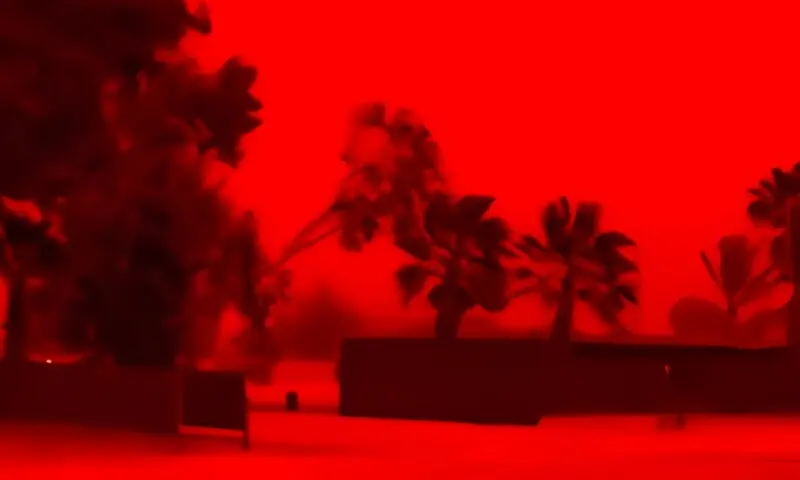 آسٹریلیا کے مغربی ساحل پر سرخ آسمان کا حیران کن منظر 1 آسٹریلیا کے مغربی ساحل پر سرخ آسمان کا حیران کن منظر