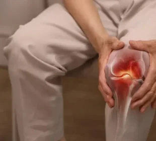 گھٹنوں کے درد کا جدید حل: ادویات سے زیادہ ورزش اور تھراپی مؤثر