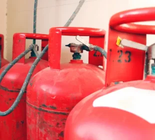 ایل پی جی کی قیمتوں میں ممکنہ اضافہ، صارفین کو مہنگائی کا خطرہ