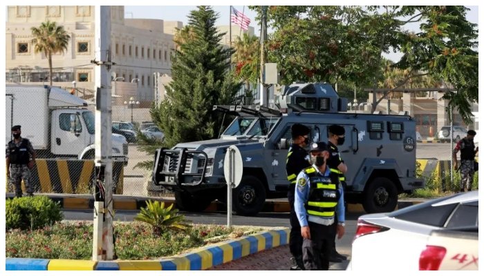 امریکا نے اپنے شہریوں کو مشرق وسطیٰ سے فوری انخلا کی ہدایت کر دی 1 امریکا نے اپنے شہریوں کو مشرق وسطیٰ سے فوری انخلا کی ہدایت کر دی