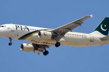 جعلی پائلٹ لائسنس کیس: پی آئی اے کو 5 سال میں 200 ارب روپے کا نقصان 2 جعلی پائلٹ لائسنس کیس: پی آئی اے کو 5 سال میں 200 ارب روپے کا نقصان