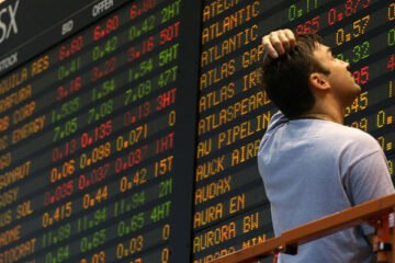 ایشیائی اسٹاک مارکیٹس میں مندی، توانائی کی قیمتیں بڑھیں 3 ایشیائی اسٹاک مارکیٹس میں مندی، توانائی کی قیمتیں بڑھیں