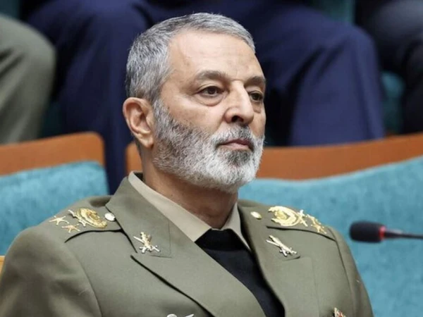 ہفتے کے روز ایران میں فضائی حملے: وزیر دفاع اور چیف آف اسٹاف شہید