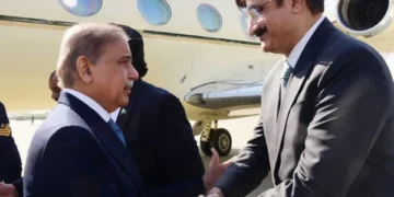 کراچی: وزیراعظم کا مختصر دورہ، اہم ملاقاتیں متوقع