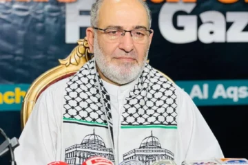 مشتاق احمد خان نے خیبر سے کراچی تک غزہ مارچ کا اعلان کر دیا