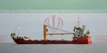 خلیج فارس اور آبنائے ہرمز سے متعلق کشیدگی میں اضافہ، ایران کا سخت مؤقف